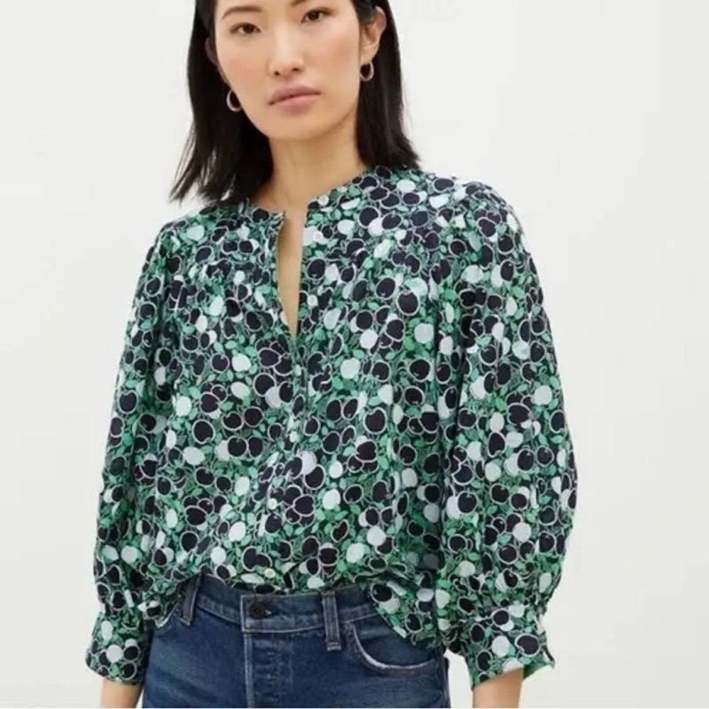 Anthropologie Maeve Sz large green cherry  apple print balloon sleeve blouse